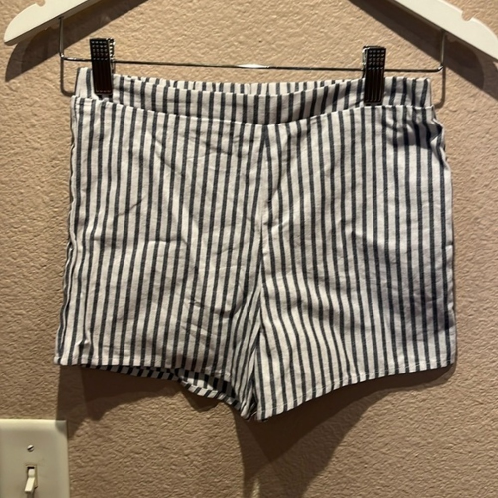 New Tilly’s White Fawn Girls Striped Linen-look Cotton Shorts Blue White Medium